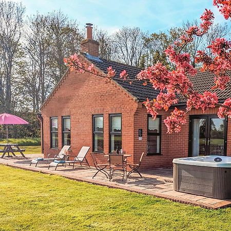 Highgrove Villa Gissing Exterior photo