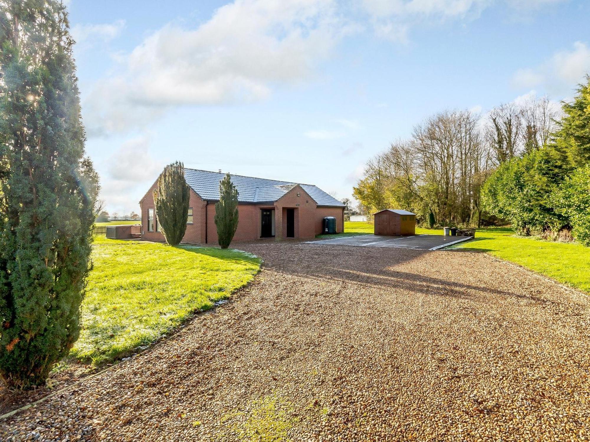 Highgrove Villa Gissing Exterior photo